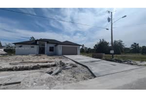 471 Long Ave, Lehigh Acres, FL 33974, Sold 06/30/25