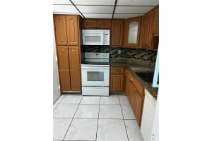 500 Bayview Dr 2127, Sunny Isles Beach