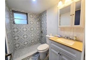 840 NW 87th Ave APT 204, Miami, FL 33172, Sold 01/10/25
