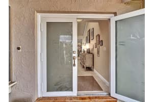 122 Laurel Rd, Hollywood, FL 33021, Sold 03/14/25