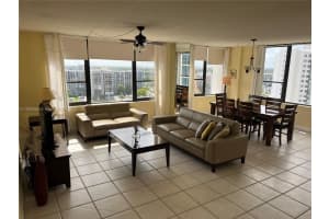 MLS# A11680660, Hollywood, Florida 33019