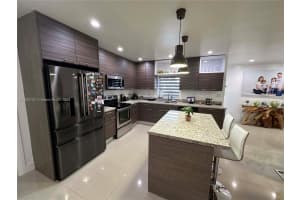9840 Colonial Dr, Miami, FL 33157, Sold 12/16/24