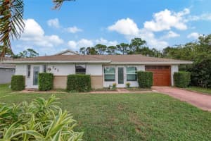 782 NW Fairhaven Dr, Port St. Lucie, FL 34983, Sold 01/17/25