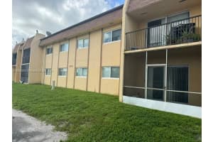 2832 Nw 55th Ave 1b, Lauderhill