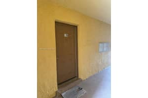 2832 NW 55th Ave APT 1B, Lauderhill, FL 33313, - MLS#A11680850