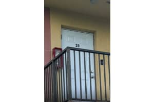 2860 Nw 55th Avenue 2d, Lauderhill, Fl 33313, Lauderhill