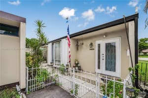 15034 Coconut Ave, Miami Lakes, FL 33014, Sold 11/27/24