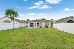7899 Manor Forest Blvd, Boynton Beach, FL 33436, Sold 04/17/25