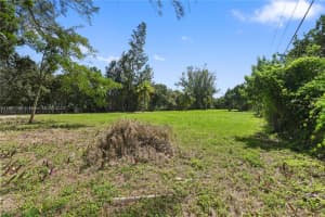 9840 Sw 104th St Miami, FL 33176 - MLS#A11681109
