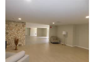 8015 SW 107th Ave APT 111, Miami, FL 33173, Sold 12/17/24