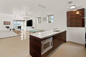 3739 Collins Ave N-307, Miami Beach