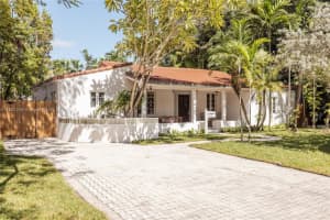 729 NE 71st St, Miami, FL 33138, Sold 12/17/24