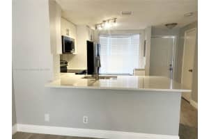 2605 Ne 15th St 2605, Pompano Beach