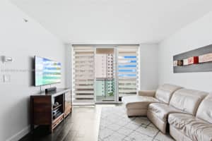 3000 S Ocean Dr APT 802, Hollywood, FL 33019, Sold 11/26/24