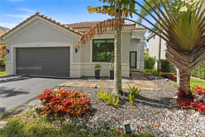 1063 Bluewood Terrace, Weston, FL 33327, Sold 01/30/25
