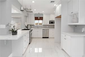 1000 N 13th Ave, Hollywood, FL 33019, Sold 02/27/25