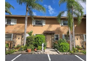 450 SE 7th St APT 254, Dania Beach, FL 33004, Sold 04/03/25