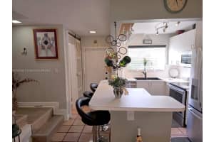 450 SE 7th St APT 254, Dania Beach, FL 33004, Sold 04/03/25