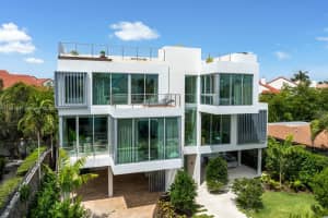 3560 Crystal View Ct, Miami, FL 33133, Sold 03/14/25