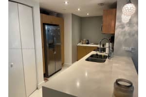 350 S Miami Ave APT 3404, Miami, FL 33130, Sold 04/16/25