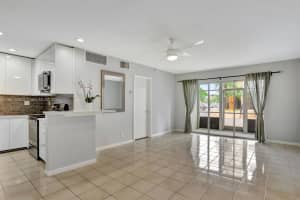 3040 NE 16th Ave # 104, Oakland Park, FL 33334, Sold 12/27/24