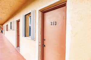 1900 W 54th St APT 213, Hialeah, FL 33012, - MLS#A11681981