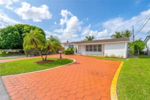 2320 Sabal Palm Dr, Miramar, FL 33023, Sold 01/14/25