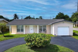 2230 N 54th Ave, Hollywood, FL 33021, Sold 04/22/25