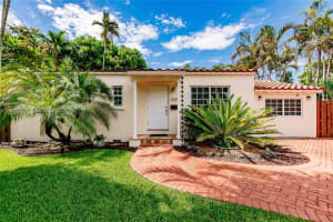 1008 NE 116th St, Biscayne Park, FL 33161, Sold 04/22/25