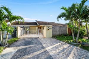 5590 Biscayne Dr, Greenacres, FL 33463, Sold 12/04/24