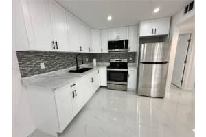 10735 SW 3rd St APT 3, Miami, FL 33174, Sold 06/27/25