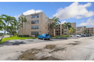 9480 Tangerine Pl APT 307, Davie, FL 33324, Sold 12/13/24