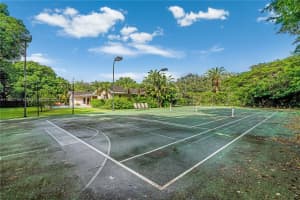 5870 SW 96th St, Miami, FL 33156, Sold 04/28/25