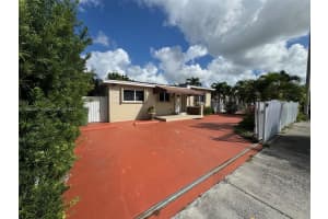 161 W 30th St, Hialeah, FL 33012, Sold 12/04/24