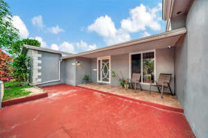 7944 Ramona St, Miramar, FL 33023, Sold 01/14/25