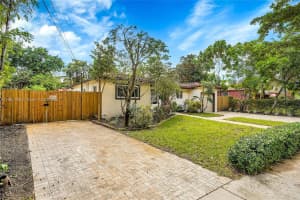 470 NE 131st St, North Miami, FL 33161, Sold 12/13/24
