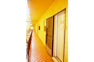 1555 W 44th Pl APT 250, Hialeah, FL 33012, Sold 05/30/25