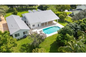 2001 SW 112th Ave, Davie, FL 33325, Sold 01/31/25