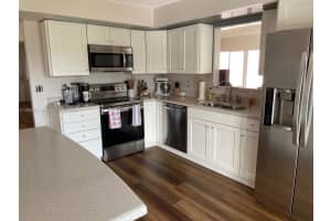 2617 SE 7th Ct, Homestead, FL 33033, Sold 11/22/24
