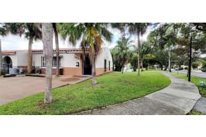 6930 Holly Rd, Miami Lakes, FL 33014, Sold 12/31/24