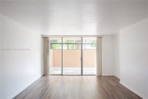 10975 SW 107th St APT 118, Miami, FL 33176, Sold 02/24/25