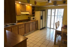 1122 W 42nd St #24, Hialeah, FL 33012, Sold 01/07/25