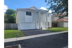 1401 SW 97th Ave, Pembroke Pines, FL 33025, Sold 12/05/24