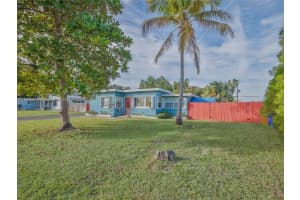 2605 McKinley St, Hollywood, FL 33020, Sold 12/27/24