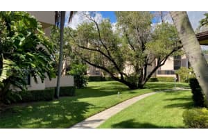 10985 SW 107th St APT 103, Miami, FL 33176, Sold 01/13/25