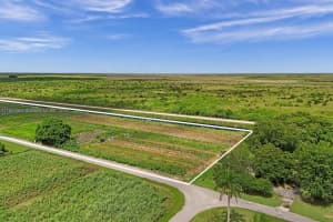  Sw 207th Ave Miami, FL 33187 Sold 01/07/25