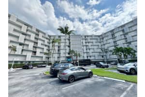 3475 N Country Club Dr APT 206, Aventura, FL 33180, Sold 02/24/25