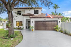8261 NW 198th St, Hialeah, FL 33015, Sold 12/23/24