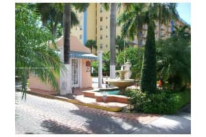801 NW 47th Ave APT 710W, Miami, FL 33126, Sold 01/06/25