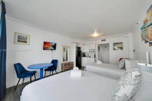 6345 Collins Ave APT 624, Miami Beach, FL 33141, Sold 01/23/25